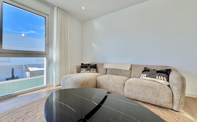 Resale - Penthouse -
Pilar de la Horadada - Costa Blanca