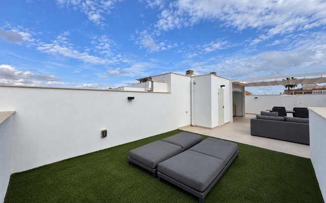 Resale - Penthouse -
Pilar de la Horadada - Costa Blanca