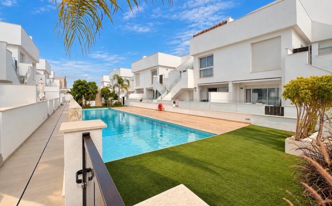 Resale - Penthouse -
Pilar de la Horadada - Costa Blanca