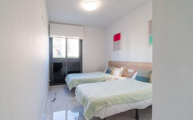 Revente - Appartement -
Orihuela Costa - Costa Blanca