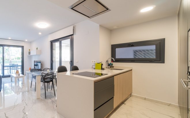 Revente - Appartement -
Orihuela Costa - Costa Blanca