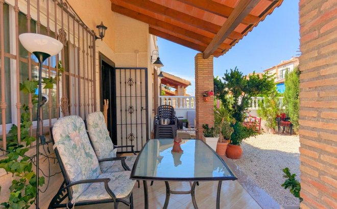 Revente - Quad House -
Lo Crispin - Inland