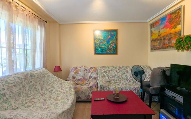 Revente - Quad House -
Lo Crispin - Inland
