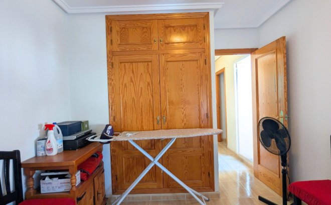 Revente - Quad House -
Lo Crispin - Inland