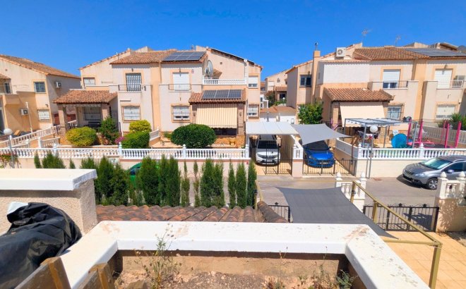 Revente - Quad House -
Lo Crispin - Inland