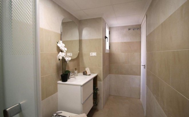 Revente - Appartement -
Torrevieja - Centro