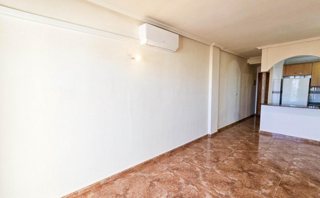 Herverkoop - Appartement -
Torrevieja - Centro