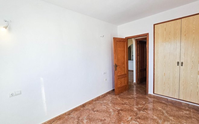 Herverkoop - Appartement -
Torrevieja - Centro