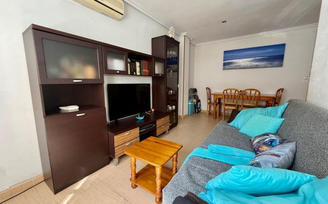 Resale - Apartment -
Torrevieja