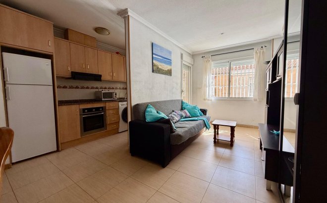 Resale - Apartment -
Torrevieja