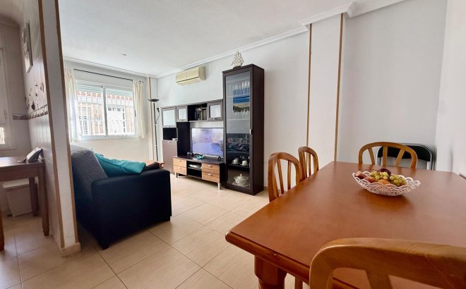 Resale - Apartment -
Torrevieja