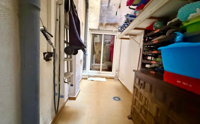 Resale - Apartment -
Torrevieja