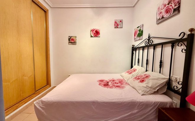 Resale - Apartment -
Torrevieja