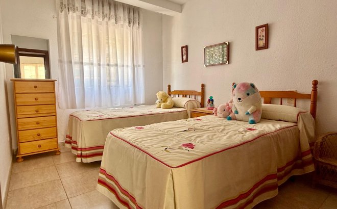 Revente - Appartement -
Torrevieja - Los Europeos