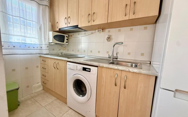 Revente - Appartement -
Torrevieja - Los Europeos