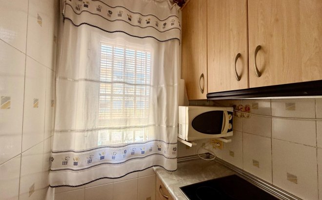 Revente - Appartement -
Torrevieja - Los Europeos