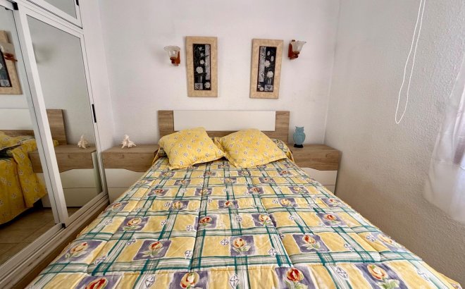 Revente - Appartement -
Torrevieja - Los Europeos