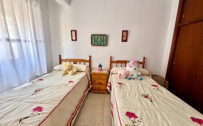 Revente - Appartement -
Torrevieja - Los Europeos