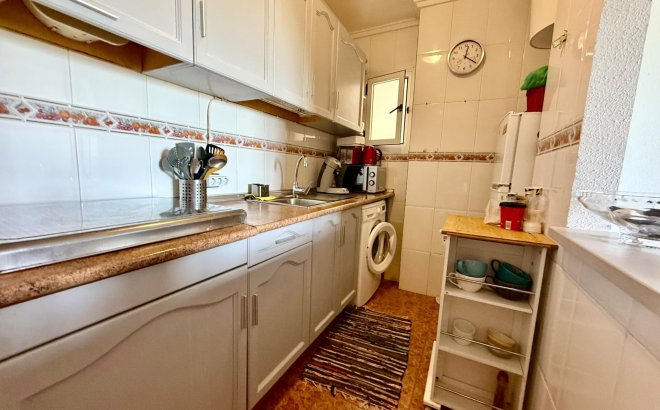 Revente - Appartement -
Torrevieja - PARQUE DE LAS NACIONES
