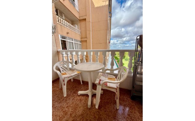 Revente - Appartement -
Torrevieja - PARQUE DE LAS NACIONES