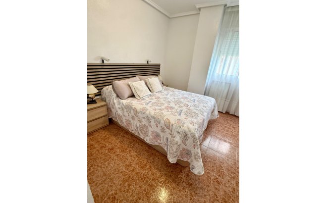 Revente - Appartement -
Torrevieja - PARQUE DE LAS NACIONES