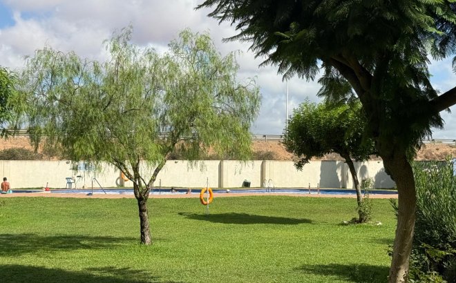 Revente - Appartement -
Torrevieja - PARQUE DE LAS NACIONES