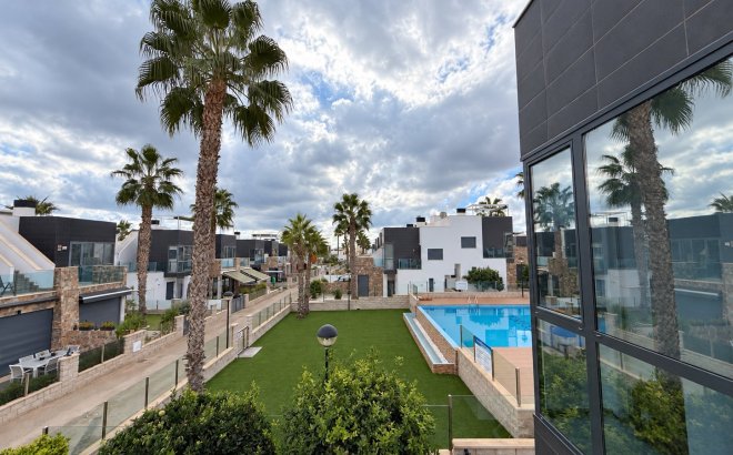 Revente - Dúplex -
Orihuela Costa - Costa Blanca