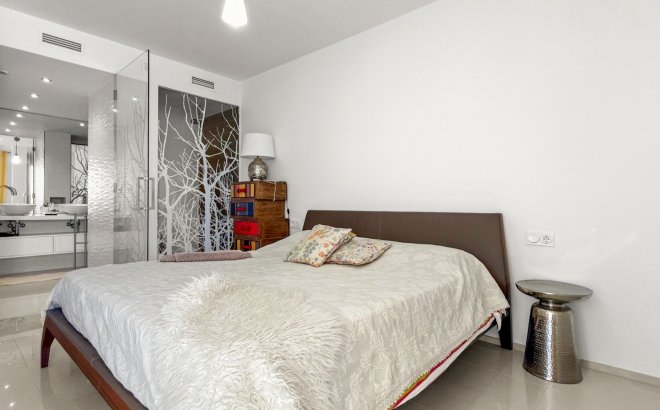 Revente - Appartement -
Orihuela Costa - Costa Blanca