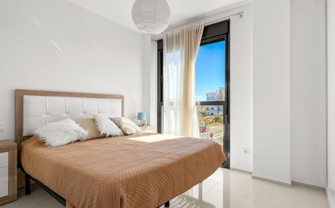 Revente - Appartement -
Orihuela Costa - Costa Blanca