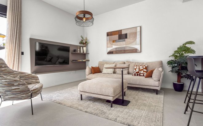 Revente - Villa -
Rojales - Inland