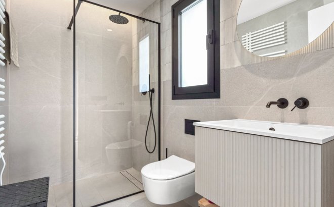 Revente - Villa -
Rojales - Inland