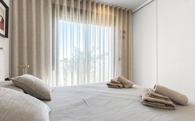 Revente - Villa -
Rojales - Inland