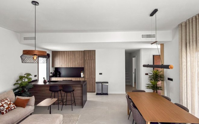Revente - Villa -
Rojales - Inland