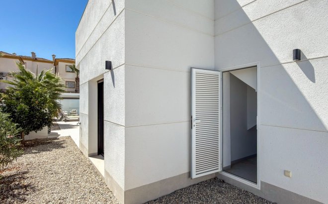 Revente - Villa -
Rojales - Inland