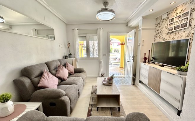 Resale - Town House -
Cabo Roig - Costa Blanca
