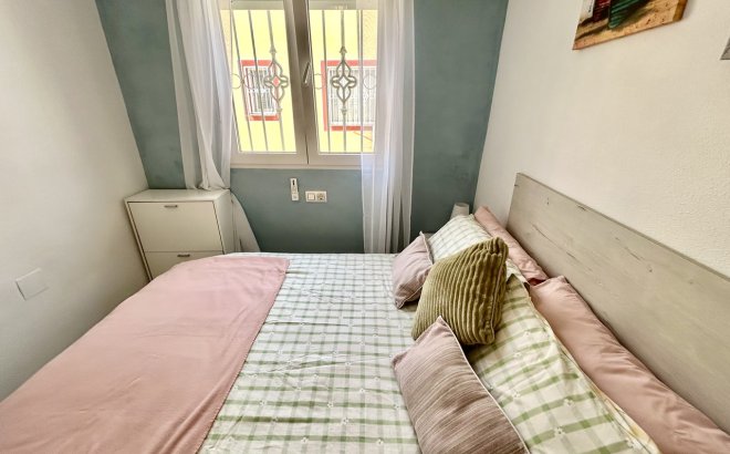 Resale - Town House -
Cabo Roig - Costa Blanca