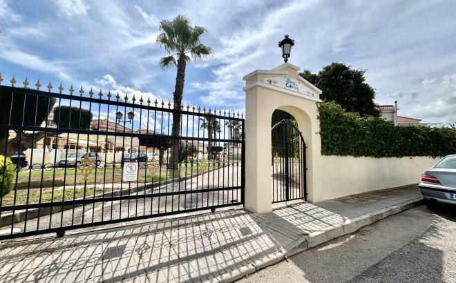 Resale - Town House -
Cabo Roig - Costa Blanca
