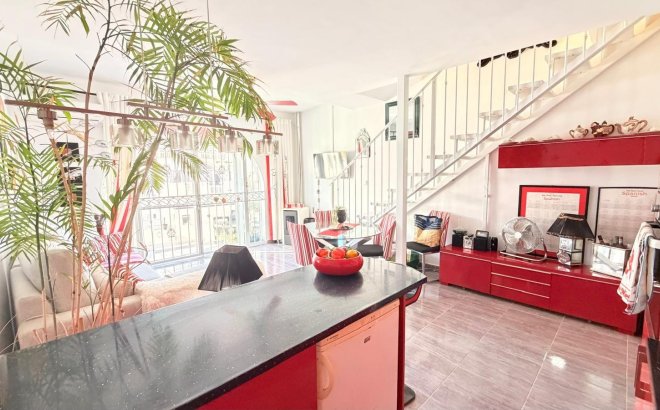 Resale - Dúplex -
Torrevieja - La Siesta - El Salado - Torreta