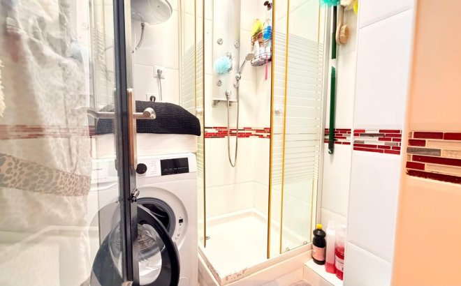 Resale - Dúplex -
Torrevieja - La Siesta - El Salado - Torreta