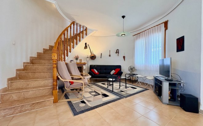 Resale - Villa -
Rojales - Inland