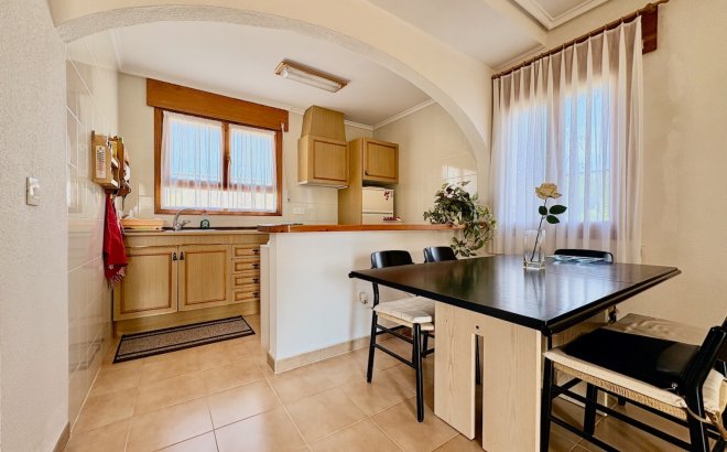 Resale - Villa -
Rojales - Inland