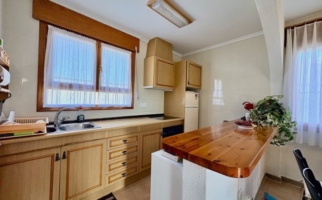 Resale - Villa -
Rojales - Inland