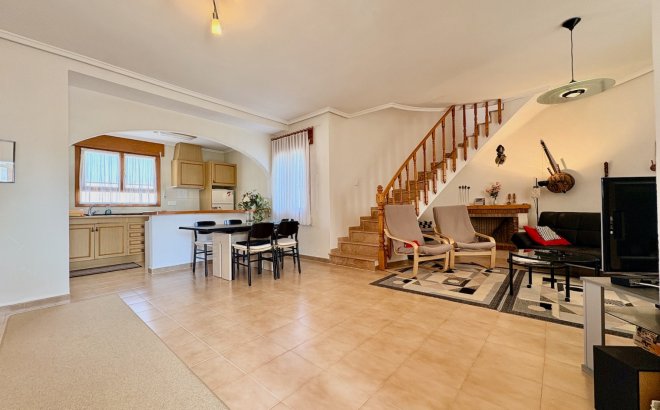 Resale - Villa -
Rojales - Inland