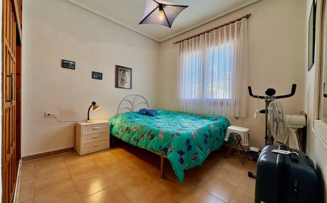 Resale - Villa -
Rojales - Inland