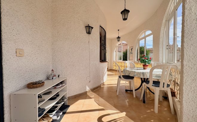 Resale - Villa -
Rojales - Inland