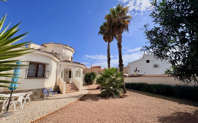 Resale - Villa -
Rojales - Inland