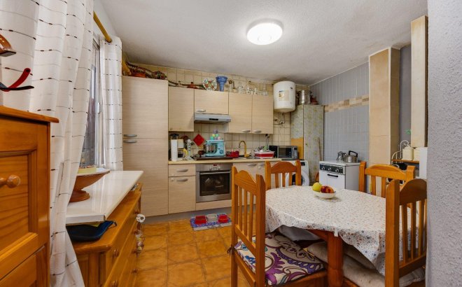 Resale - Town House -
Torrevieja - Nueva Torrevieja