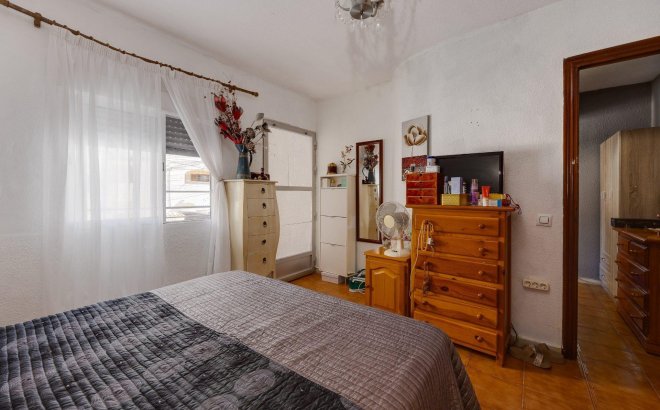 Resale - Town House -
Torrevieja - Nueva Torrevieja