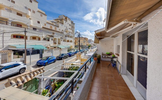 Resale - Town House -
Torrevieja - Nueva Torrevieja