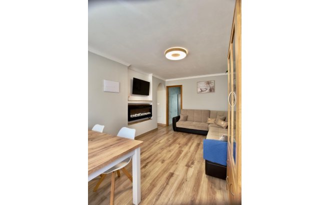 Revente - Villa -
Orihuela Costa - Costa Blanca